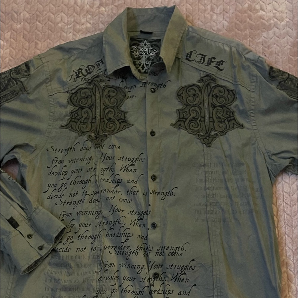 Roar Long Sleeve Button Up XXL